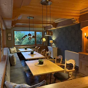  Apartment Dreimäderlhaus Am Berg Deutschland
